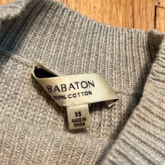 Aritzia Sleeveless Knit Grey Top - Picture 6 of 8